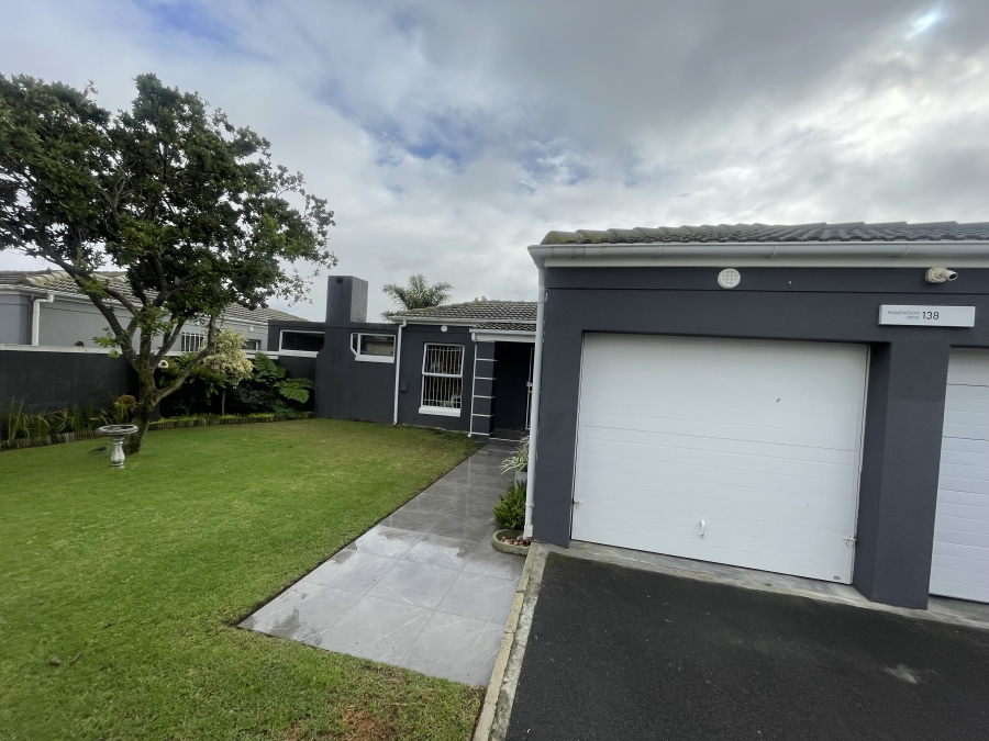 3 Bedroom Property for Sale in Sunningdale Western Cape